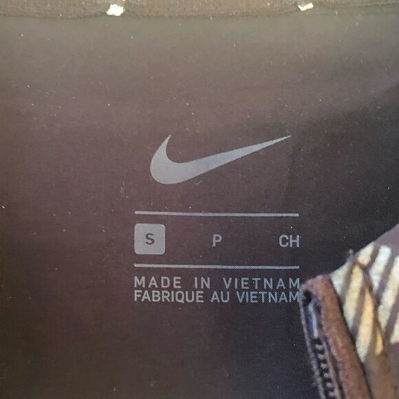 Nike Jacket - Picture 4 of 5